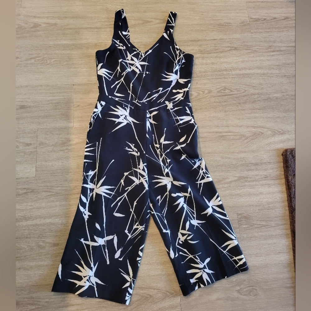 Banana Republic Black And White Capri Length Jumpsuit